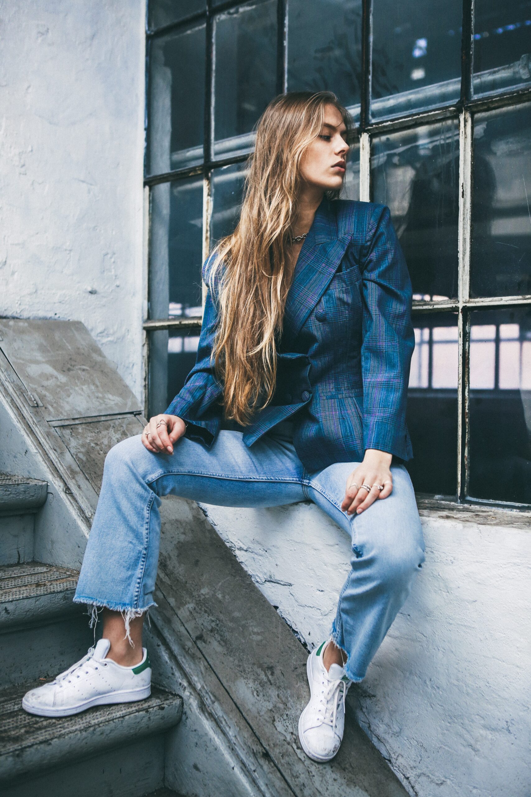 Reviving Elegance: Embracing the Timeless Allure of Retro Style in Modern Fashion!